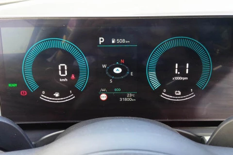 Hyundai Tucson 1.6T HEV Klass AT 158 kW (215 CV)