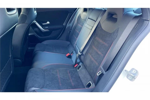 Mercedes-Benz CLA CLA 200