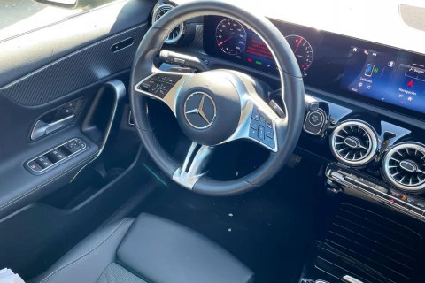Mercedes-Benz Clase A A 250 e con tecnología híbrida EQ