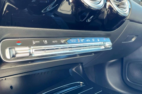 Mercedes-Benz Clase A A 250 e con tecnología híbrida EQ