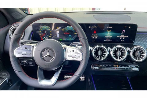 Mercedes-Benz EQB EQB 300 4MATIC