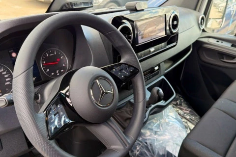 Mercedes-Benz Sprinter 311 CDI FURGON PRO LARGO