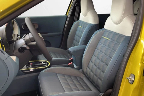 Fiat Grande Panda La prima 44kwh 87kw (118cv)