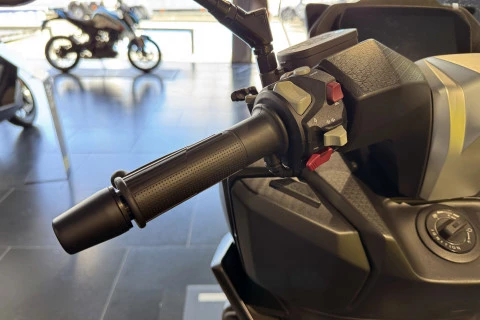 Voge SR3 Gris Antracita