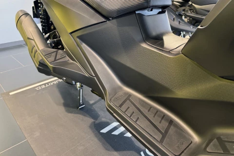 Voge SR3 Gris Antracita