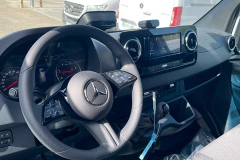 Mercedes-Benz Sprinter 317 CDI FURGON PRO LARGO