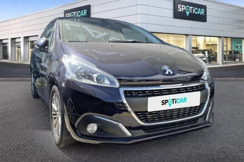 Peugeot 208 5P Signature 1.2L PureTech 60KW (82CV)