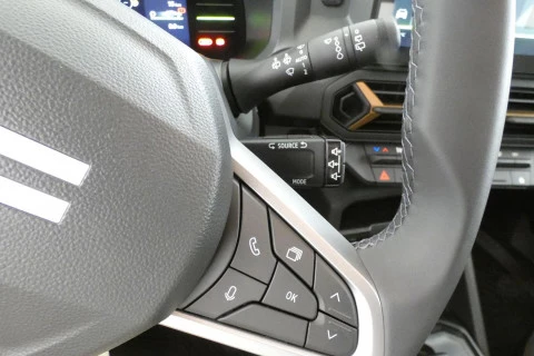 Dacia Duster  Hibrido  1.6 Hybrid Extreme 4x2 105kW 48v