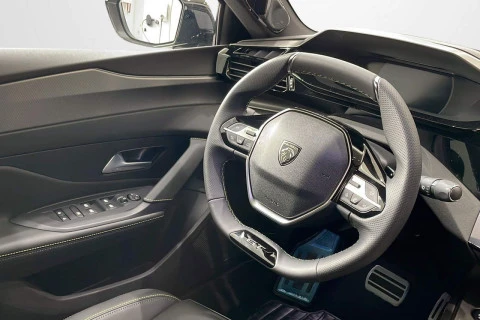 Peugeot 408 408 GT HYBRID 145 eDCS6