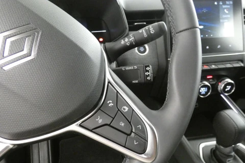 Renault Clio  E-TECH Full Hybrid Techno 105kW