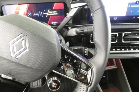 Renault R5 E-Tech Renault 5 E-Tech electrico Renault 5 E-Tech Techno autonomia confort 110 kW