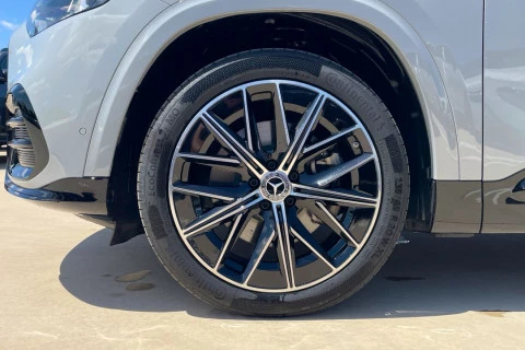 Mercedes-Benz GLB GLB 250+