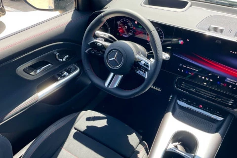 Mercedes-Benz GLB GLB 250+