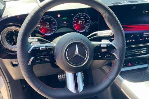 Mercedes-Benz GLB GLB 250+