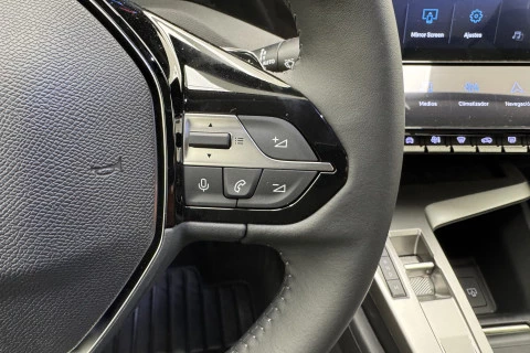 Peugeot 308 5P Allure Hybrid MHEV 145 e-DCS6