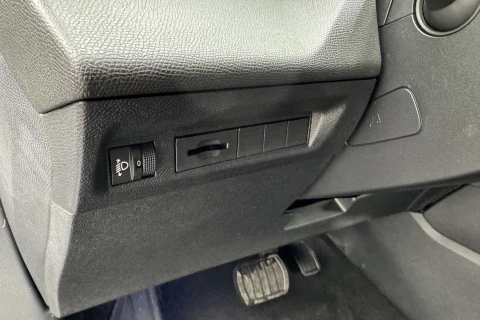 Peugeot 308 5P Allure Hybrid MHEV 145 e-DCS6
