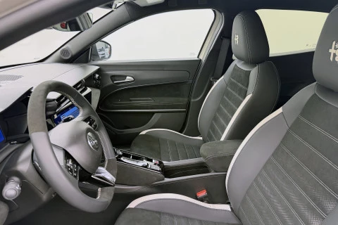 Alfa Romeo Junior Ibrida Sport Speciale 108kW (145CV)