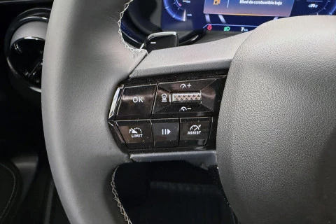 Alfa Romeo Junior Ibrida Sport Speciale 108kW (145CV)