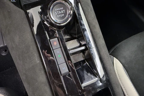 Alfa Romeo Junior Ibrida Sport Speciale 108kW (145CV)