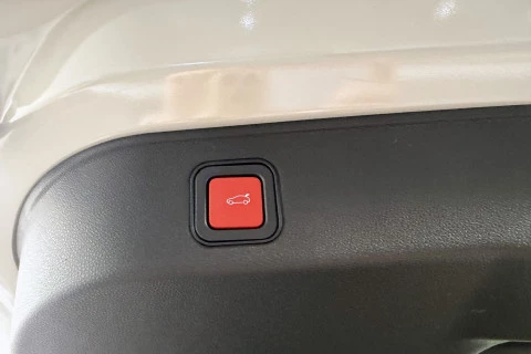 Alfa Romeo Junior Ibrida Sport Speciale 108kW (145CV)