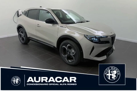 Alfa Romeo Junior Ibrida Sport Speciale 108kW (145CV)