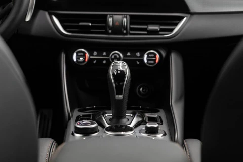 Alfa Romeo Giulia 2.2 Diesel 154kW (210CV) Intensa Q4