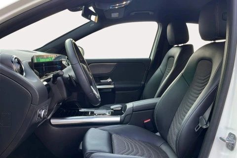 Mercedes-Benz GLA GLA 200 D