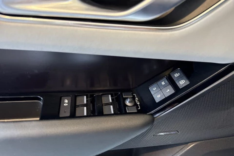 Land Rover Range Rover Velar 2.0 I4 MHEV Dynamic SE 4WD Auto 150 kW (204 CV)