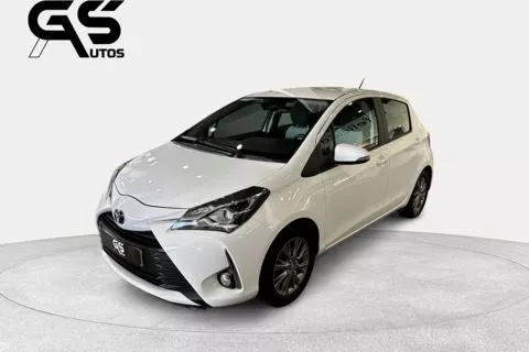 Toyota Yaris 70 Active Tech 51 kW (69 CV)