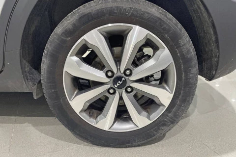 Kia Stonic 1.2 DPi 62kW (84CV) Concept