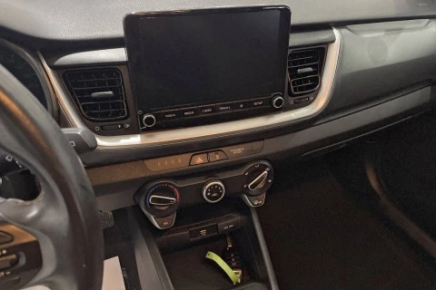 Kia Stonic 1.2 DPi 62kW (84CV) Concept