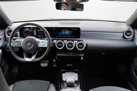 Mercedes-Benz CLA CLA 200 D DCT Shooting Brake