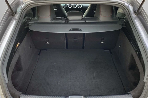 Mercedes-Benz CLA CLA 200 D DCT Shooting Brake