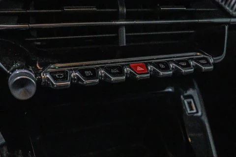 Peugeot 208 PureTech 73kW (100CV) Active Pack