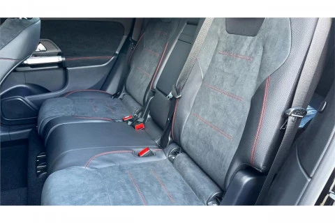 Mercedes-Benz GLB GLB 200