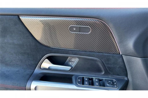 Mercedes-Benz GLB GLB 200