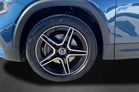 Mercedes-Benz GLB GLB 200