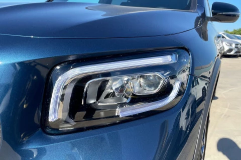 Mercedes-Benz GLB GLB 200