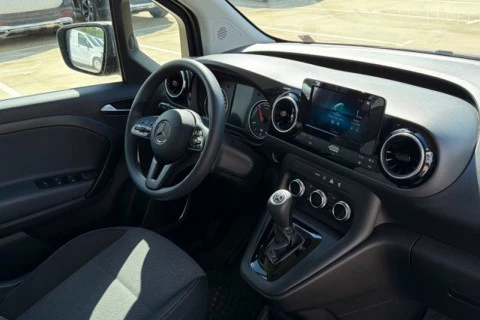 Mercedes-Benz Citan eCitan Tourer Pro