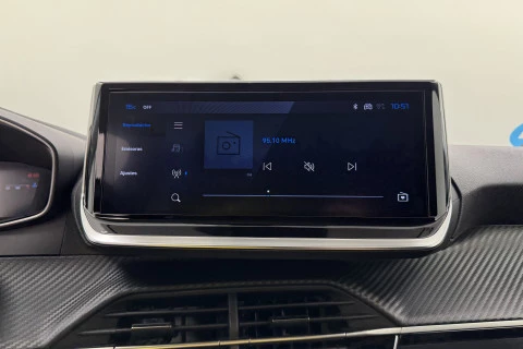 Peugeot 208 Allure HYBRID 110 eDCS6