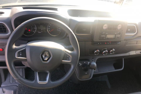 Renault Trucks Master 2.3 / 180 c.v. / FURGON PARA 2 CABALLOS