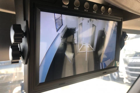 Renault Trucks Master 2.3 / 180 c.v. / FURGON PARA 2 CABALLOS