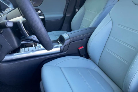 Mercedes-Benz GLA GLA 200 D