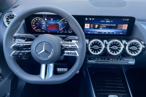 Mercedes-Benz GLA GLA 200 D