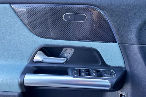 Mercedes-Benz GLA GLA 200 D
