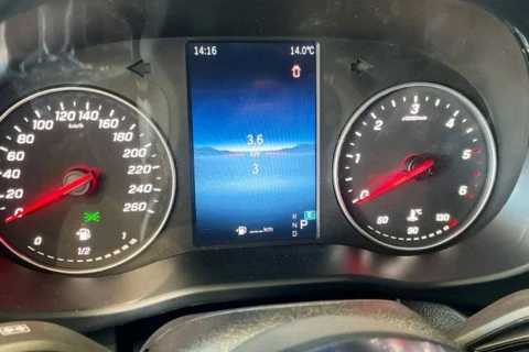 Mercedes-Benz Vito 114CDI AT 100kW Tourer Select Larga