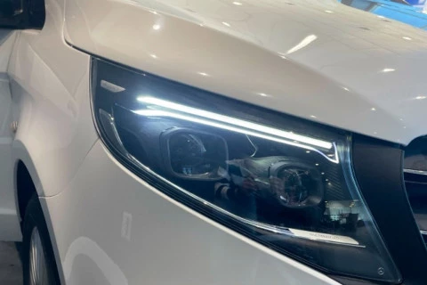 Mercedes-Benz Vito 114CDI AT 100kW Tourer Select Larga