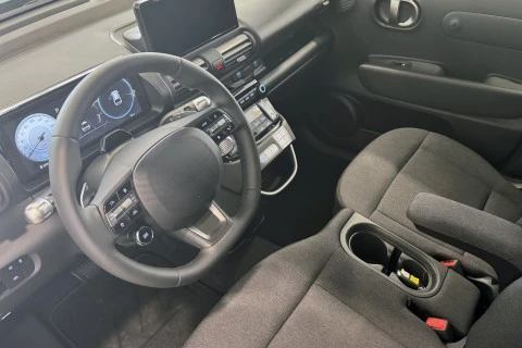 Hyundai Inster 49KWH 85KW (115CV) Maxx