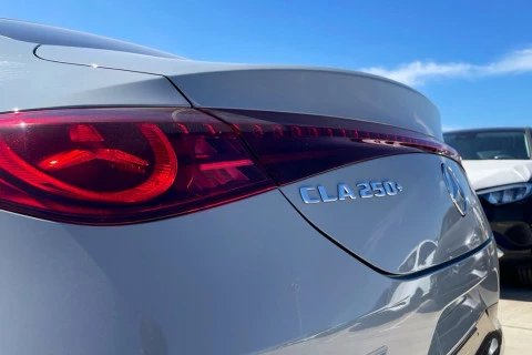 Mercedes-Benz CLA CLA 250+ con tecnología EQ