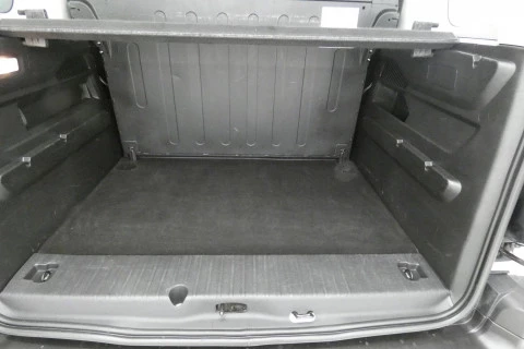 Peugeot Rifter  Diesel  1.5BlueHDI S&S Active Pack Business Standar